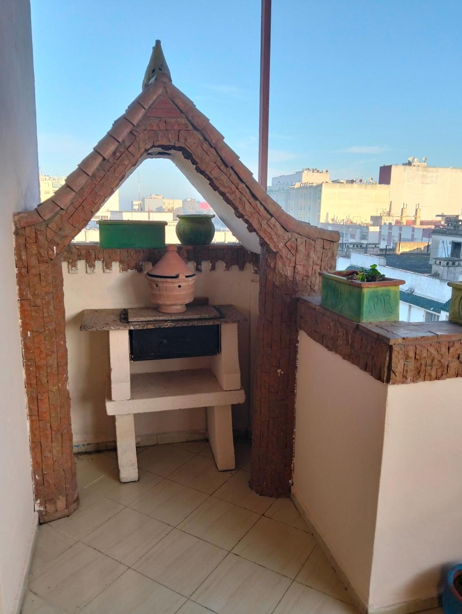 Appart Najia Au Centre Kenitra Avec Grande Terrasse エクステリア 写真