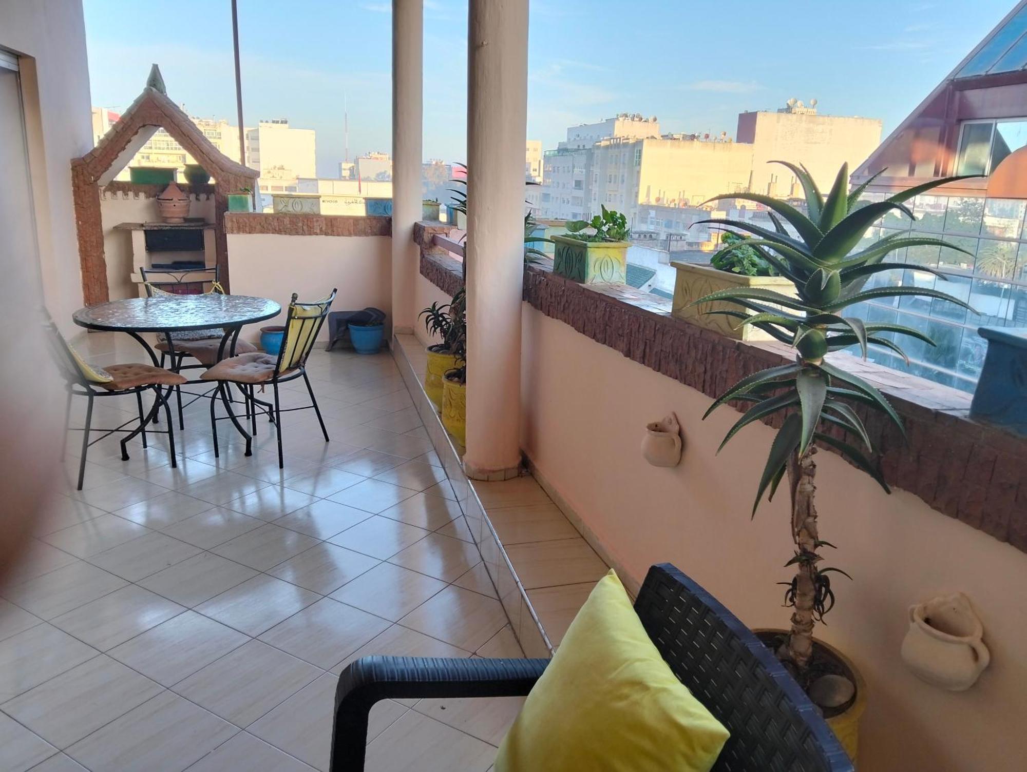 Appart Najia Au Centre Kenitra Avec Grande Terrasse エクステリア 写真